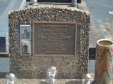 image of grave number 929787